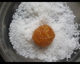 A picture of step 4 of Pineapple ladoo.
