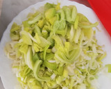 Foto del paso 2 de la receta: Espagueti de puerros