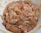 รูปขั้นตอนการทำที่ 1 ของ ผัดยากิโซบะไก่