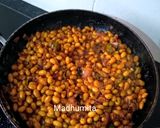 A picture of step 6 of Soyabean Masala Dry Curry.