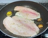 Foto del paso 2 de la receta: Tilapia salsa de coco y limón