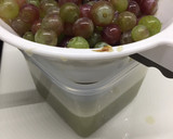 Foto del paso 2 de la receta: Zumo de uva natural y mucho cariño