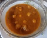 A picture of step 7 of Chickpeas curry.