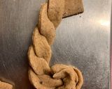 Foto del passaggio 4 della ricetta Kardemummabullar - brioche svedesi al cardamomo
