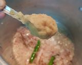 A picture of step 2 of Chana Kurma Hotel style.