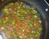 A picture of step 3 of Masala Bhindi.