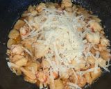 Foto del paso 2 de la receta: Lasaña de Gambón al ajillo con bechamel y parmesano
