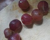 Foto langkah ke 1 dari resep Podo Jam (Selai Anggur).