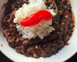 A picture of step 4 of Soy n black bean chili 🌶️.