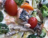 Foto langkah ke 5 dari resep Sop ikan salmon.