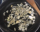 Foto del paso 5 de la receta: Filetes rusos con salsa de cebolla