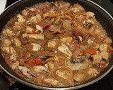 Foto del paso 3 de la receta: Arroz basmati con pollo al curry y mango