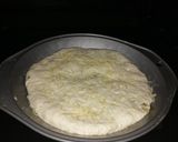 Foto del paso 3 de la receta: Fugazza de Aceitunas verdes y Cebolla caramelizada