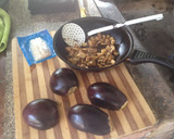 Foto del paso 1 de la receta: Berenjenas de mi pueblo con bacalao