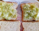 A picture of step 2 of Cheese cucumber sandwich.