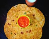 લીલી લસણ અને સુરતી મરચાના મસાલા થેપલા (Green Garlic Surti Marcha Masala Thepla Recipe In Gujarati) રેસીપી સ્ટેપ3ફોટો
