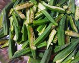 A picture of step 1 of Bhindi.