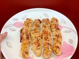 Garlic pastry isi sosis