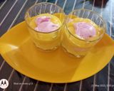 A picture of step 3 of Mango with custard ice cream or Miloni custard ice cream ke sang.