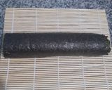 Foto del paso 7 de la receta: Sushi casero de salmón rosado 🇯🇵👏👩‍🍳