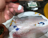Foto del paso 5 de la receta: Filetes de lubina al horno con cebolla patata tomate natural y aderezo Vidalim
