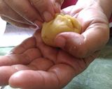 Foto langkah ke 4 dari resep Bolen pisang ekonomis.