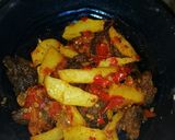 Foto langkah ke 2 dari resep Dendeng sapi kentang balado.