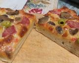 Foto del passaggio 2 della ricetta Pizza al trancio
