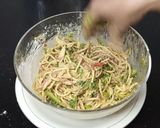 A picture of step 5 of Noodles pakora.