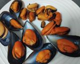 Foto del paso 7 de la receta: 🍝 Espaguetis con mejillones y tomate 🐚