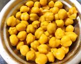A picture of step 1 of Chana Chat shots.