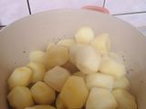 Cartofi franțuzești cu cabanos afumat