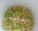 Foto del paso 2 de la receta: Salsa de puerros y pollo