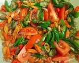 Foto langkah ke 2 dari resep 31. Tumis Ikan Asin Super Pedas.