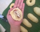 Foto langkah ke 3 dari resep Roti Kornet anti Bantet no mixer😉 .