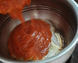 சீஸி சிக்கன் பீசா🧀🍕 ரெசிபி ஸ்டேப் 10 புகைப்படம்