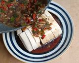 Foto langkah ke 5 dari resep Tahu Kukus Siram Saus Kecap.