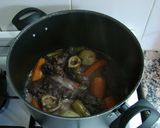 Foto del paso 2 de la receta: Osobucco (Caracú) al malbec