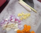 Foto langkah ke 1 dari resep Tumis Cumi Hitam.