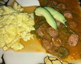 A picture of step 6 of Chilorio de Longaniza.