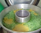 Foto langkah ke 6 dari resep Kue Bihun Pandan wangi vla keju parut.