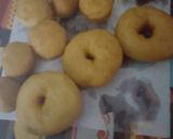 Foto langkah ke 7 dari resep Donat Empuk,Montoook 😘.