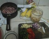 Foto langkah ke 1 dari resep Tumis cumi asin saus tiram.