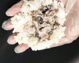 Foto del paso 6 de la receta: Onigiris dorados de atún