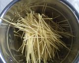 A picture of step 1 of Noodles cookie.