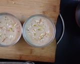 A picture of step 4 of Bread kulfi.