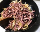 Foto del paso 8 de la receta: Calamardo en alfombra mágica(pizza integral de calamares)