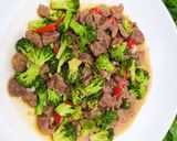 Foto langkah ke 7 dari resep Tumis Brokoli Daging Sapi ❤️.