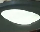 A picture of step 5 of Chole kulche.