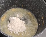 Foto del paso 2 de la receta: Pollo con alcaparras y arroz con curry
